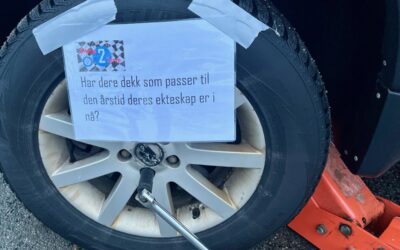 Fikk med kona på service!